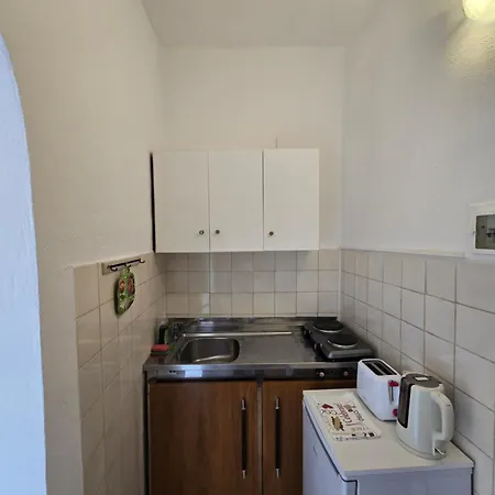 Lisipio By Eleni Paleokastritsa